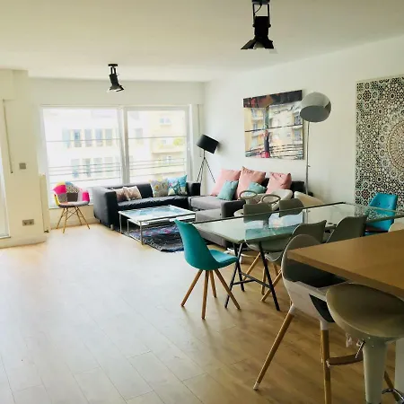 Pop Art 100m2 Flat 2min Walk From Train In Center Appartement *